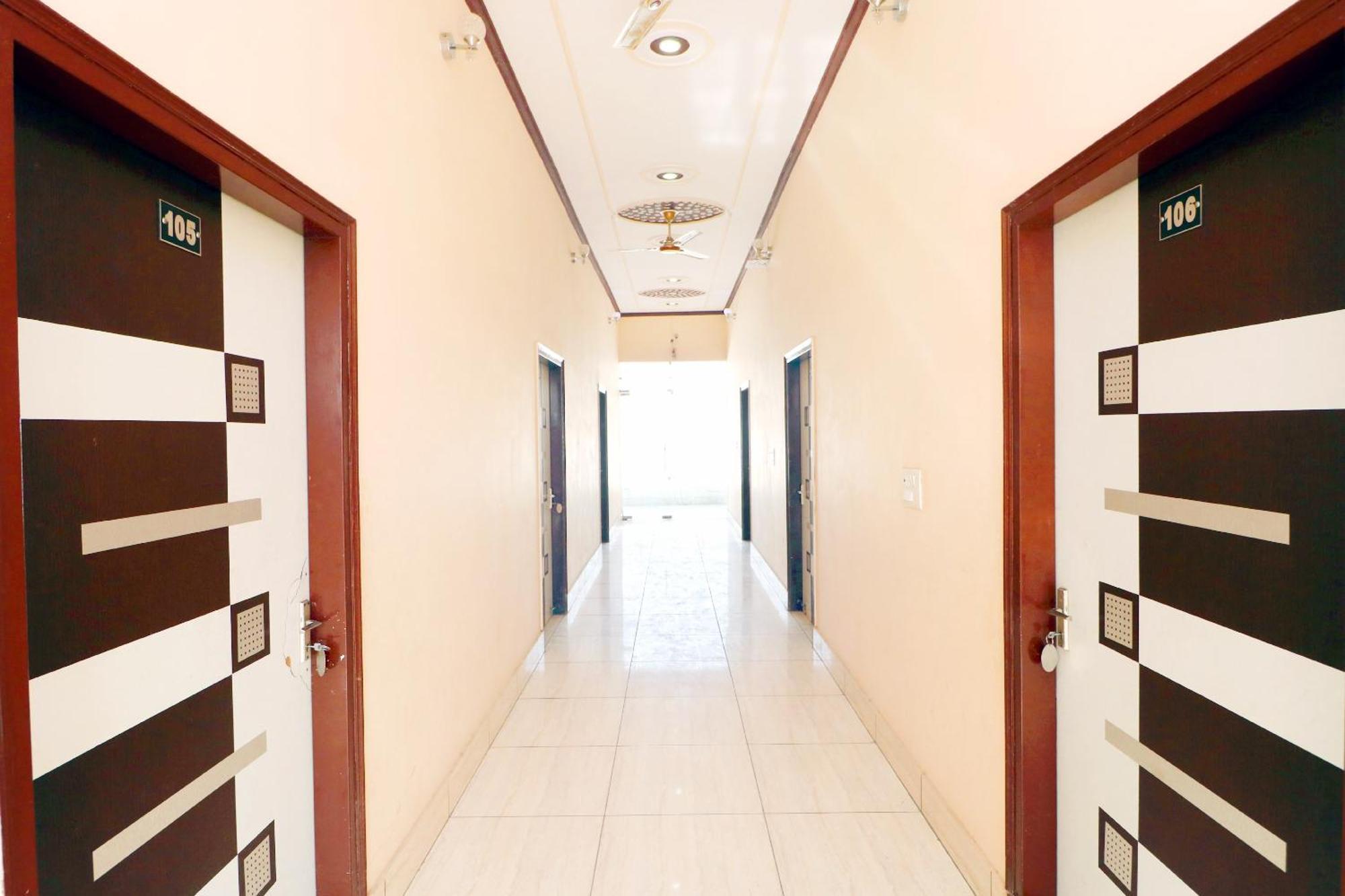 Hotel O Pushp Vatika Bhiwāni Exterior foto