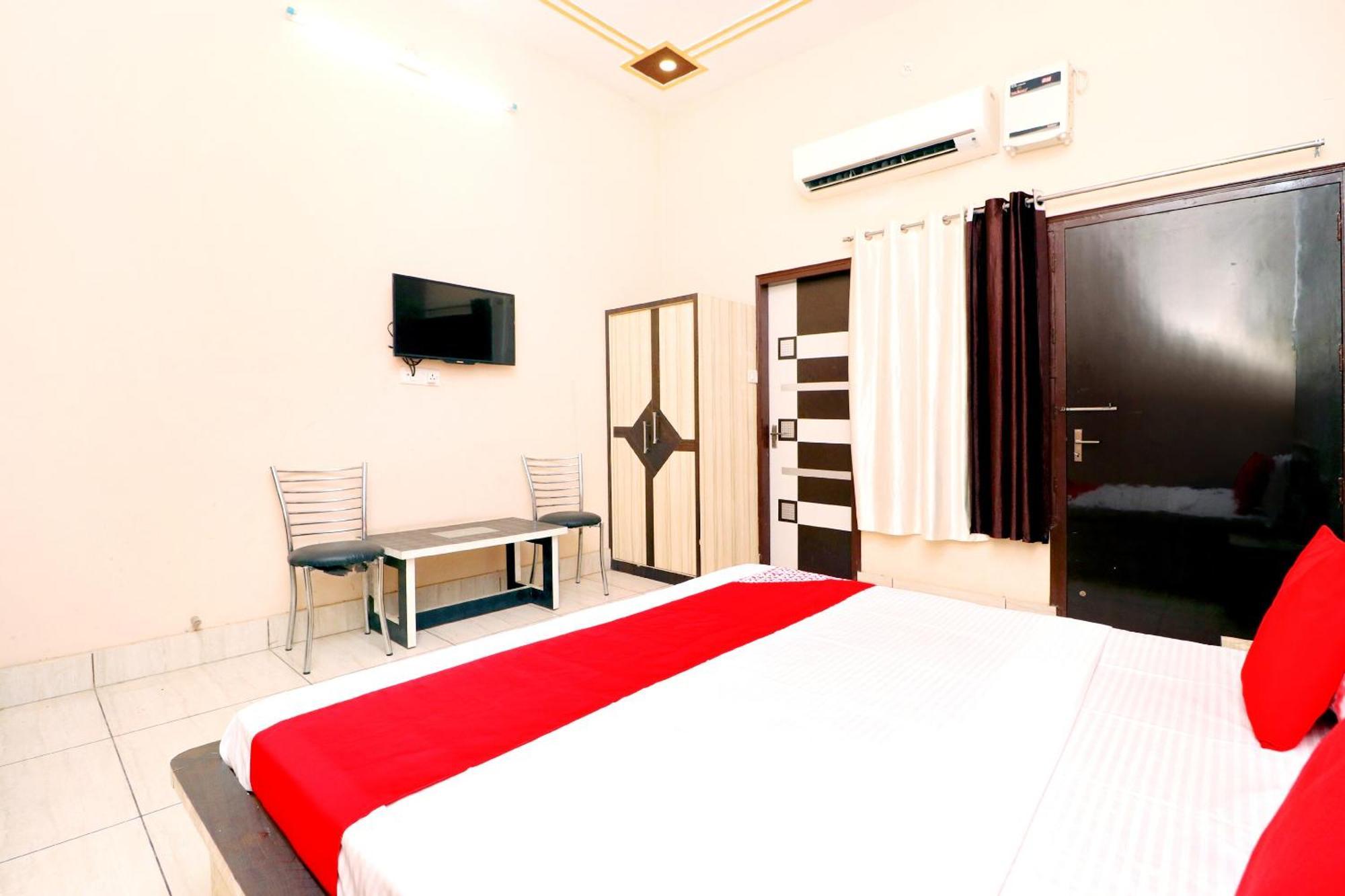 Hotel O Pushp Vatika Bhiwāni Exterior foto